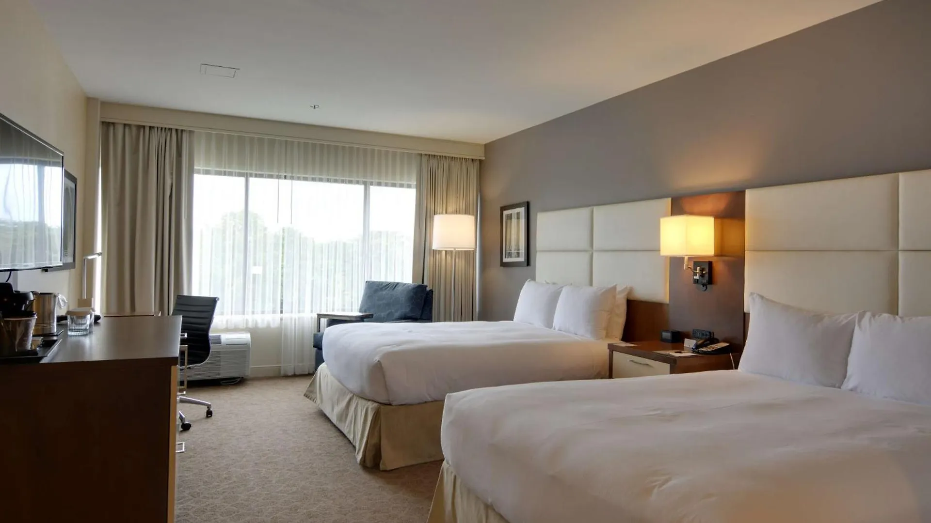 Doubletree By Hilton Hotel Williamsburg